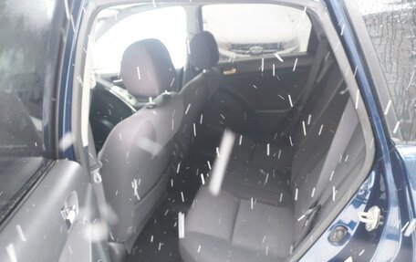 Toyota Matrix, 2002 год, 465 000 рублей, 30 фотография