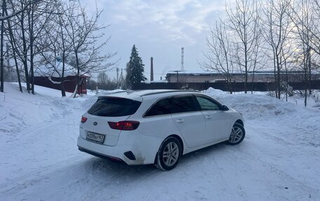 KIA cee'd III, 2019 год, 1 700 000 рублей, 3 фотография