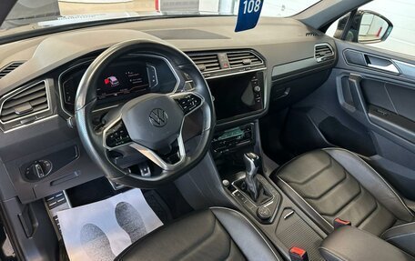 Volkswagen Tiguan II, 2021 год, 3 999 900 рублей, 11 фотография