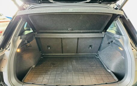 Volkswagen Tiguan II, 2021 год, 3 999 900 рублей, 19 фотография