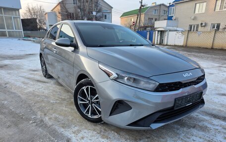 KIA Cerato IV, 2022 год, 1 880 000 рублей, 2 фотография