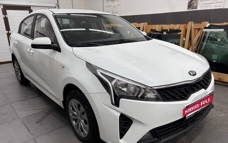 KIA Rio IV, 2020 год, 1 550 000 рублей, 3 фотография