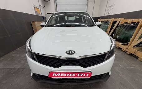 KIA Rio IV, 2020 год, 1 550 000 рублей, 2 фотография