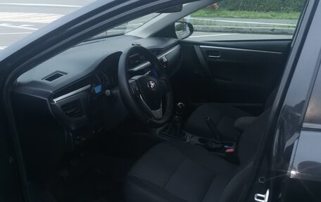 Toyota Corolla, 2014 год, 1 350 000 рублей, 8 фотография