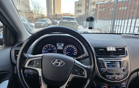 Hyundai Solaris II рестайлинг, 2014 год, 790 000 рублей, 3 фотография