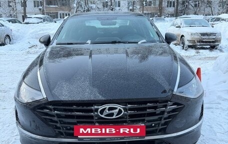 Hyundai Sonata VIII, 2020 год, 1 900 000 рублей, 3 фотография