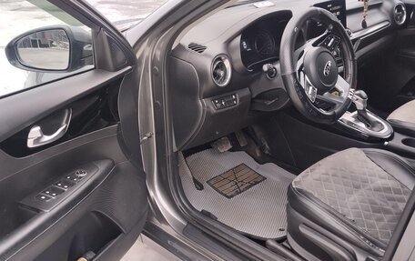 KIA Cerato IV, 2021 год, 1 700 000 рублей, 14 фотография