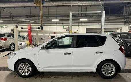 KIA cee'd I рестайлинг, 2009 год, 549 000 рублей, 4 фотография