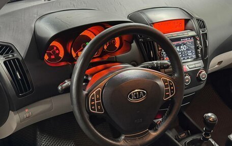 KIA cee'd I рестайлинг, 2009 год, 549 000 рублей, 9 фотография