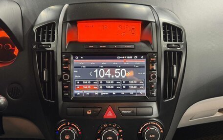 KIA cee'd I рестайлинг, 2009 год, 549 000 рублей, 13 фотография