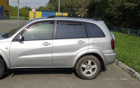 Toyota RAV4, 2005 год, 950 000 рублей, 3 фотография