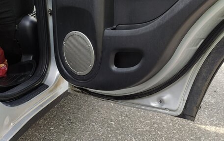 Toyota RAV4, 2005 год, 950 000 рублей, 10 фотография