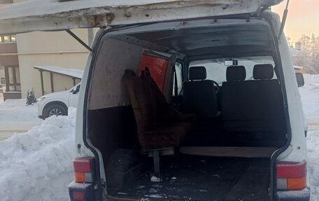 Volkswagen Transporter T4, 1992 год, 450 000 рублей, 2 фотография