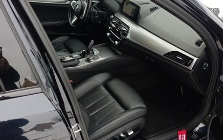 BMW 5 серия, 2019 год, 4 450 000 рублей, 9 фотография