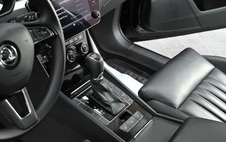 Skoda Superb III рестайлинг, 2018 год, 1 775 000 рублей, 8 фотография