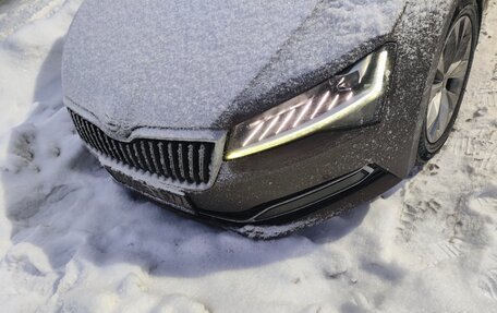 Skoda Superb III рестайлинг, 2019 год, 2 250 000 рублей, 1 фотография