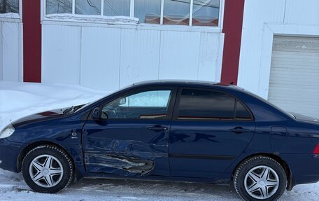 Toyota Corolla, 2004 год, 400 000 рублей, 3 фотография