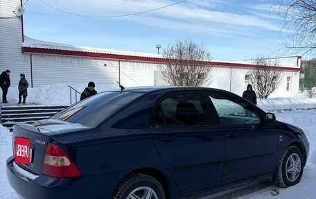 Toyota Corolla, 2004 год, 400 000 рублей, 2 фотография