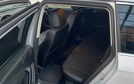 Volkswagen Passat B6, 2007 год, 880 000 рублей, 4 фотография