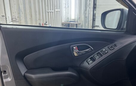 Hyundai ix35 I рестайлинг, 2011 год, 1 300 000 рублей, 13 фотография