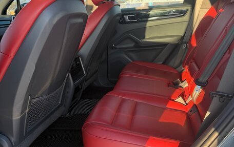 Porsche Cayenne III, 2018 год, 4 990 000 рублей, 6 фотография