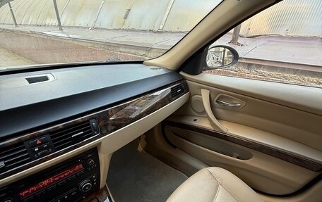 BMW 3 серия, 2007 год, 1 200 000 рублей, 14 фотография