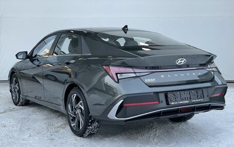 Hyundai Elantra, 2023 год, 2 590 000 рублей, 8 фотография