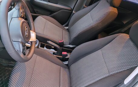 KIA Rio IV, 2019 год, 1 335 000 рублей, 18 фотография