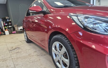 Hyundai Solaris II рестайлинг, 2012 год, 870 000 рублей, 7 фотография