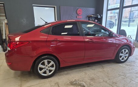 Hyundai Solaris II рестайлинг, 2012 год, 870 000 рублей, 9 фотография