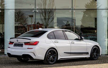 BMW 3 серия, 2019 год, 3 495 000 рублей, 6 фотография