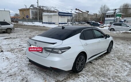 Toyota Camry, 2021 год, 3 150 000 рублей, 4 фотография
