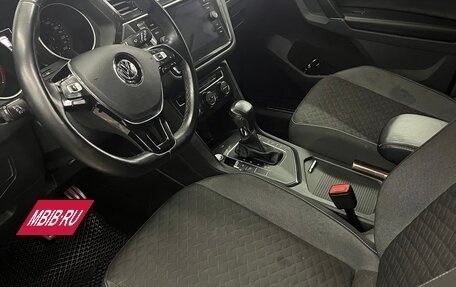 Volkswagen Tiguan II, 2018 год, 2 000 000 рублей, 8 фотография