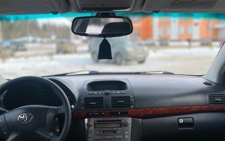 Toyota Avensis III рестайлинг, 2005 год, 475 000 рублей, 7 фотография