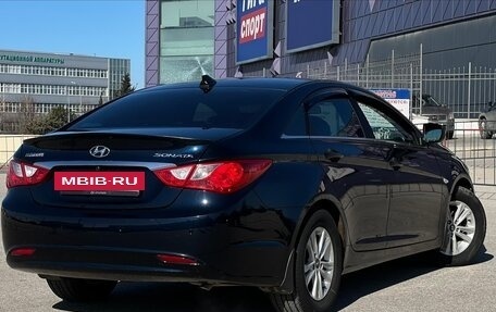 Hyundai Sonata VI, 2010 год, 980 000 рублей, 5 фотография