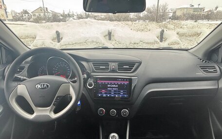 KIA Rio III рестайлинг, 2015 год, 990 000 рублей, 17 фотография