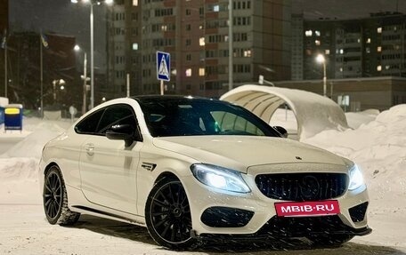 Mercedes-Benz C-Класс AMG, 2017 год, 2 990 000 рублей, 2 фотография