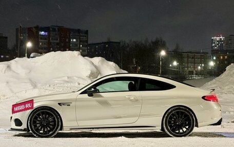 Mercedes-Benz C-Класс AMG, 2017 год, 2 990 000 рублей, 5 фотография