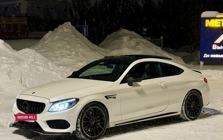 Mercedes-Benz C-Класс AMG, 2017 год, 2 990 000 рублей, 15 фотография