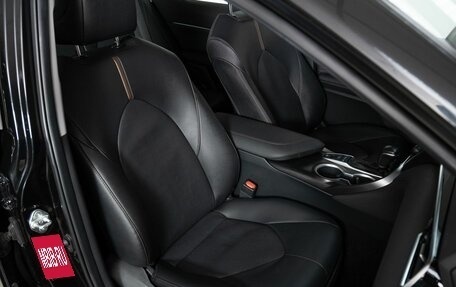 Toyota Camry, 2023 год, 4 080 000 рублей, 8 фотография