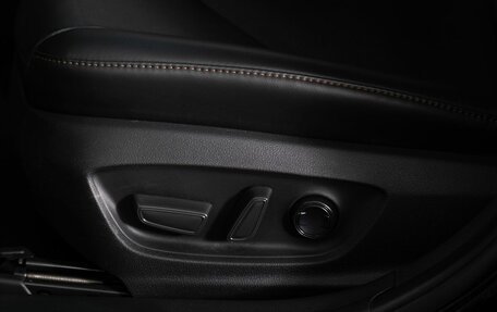 Toyota Camry, 2023 год, 4 080 000 рублей, 19 фотография