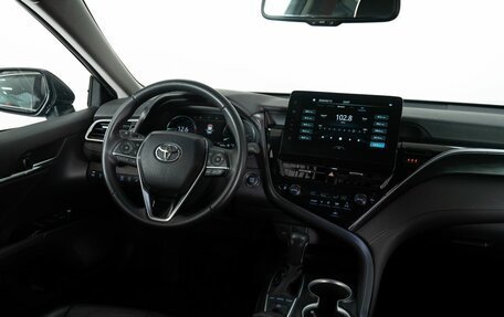 Toyota Camry, 2023 год, 4 080 000 рублей, 17 фотография