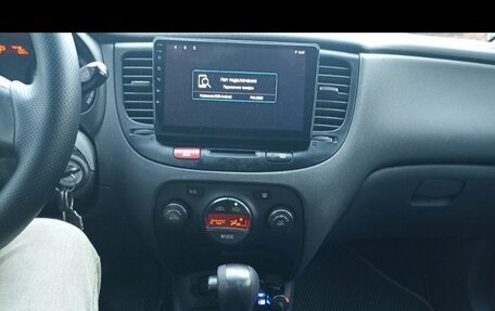 KIA Rio II, 2009 год, 425 000 рублей, 10 фотография