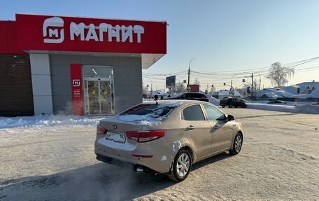 KIA Rio III рестайлинг, 2015 год, 735 000 рублей, 4 фотография