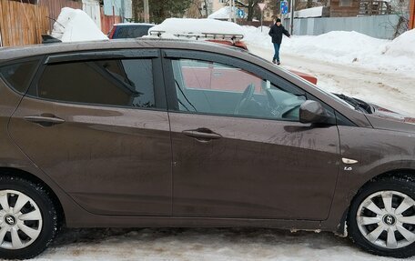 Hyundai Solaris II рестайлинг, 2014 год, 550 000 рублей, 3 фотография