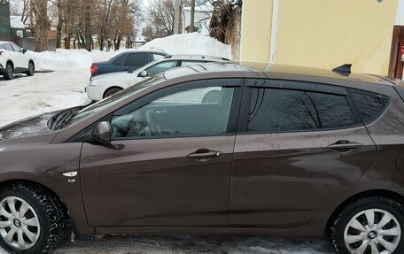 Hyundai Solaris II рестайлинг, 2014 год, 550 000 рублей, 2 фотография