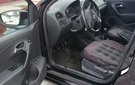 Volkswagen Polo VI (EU Market), 2012 год, 500 000 рублей, 11 фотография