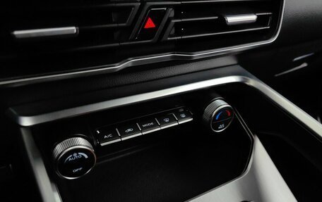 Geely Coolray I, 2021 год, 1 629 000 рублей, 15 фотография