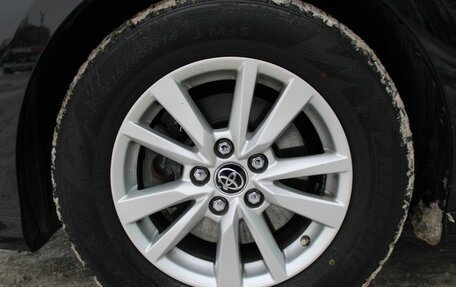 Toyota Camry, 2018 год, 2 400 000 рублей, 15 фотография