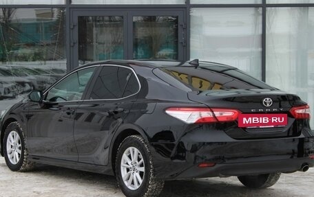 Toyota Camry, 2018 год, 2 400 000 рублей, 11 фотография